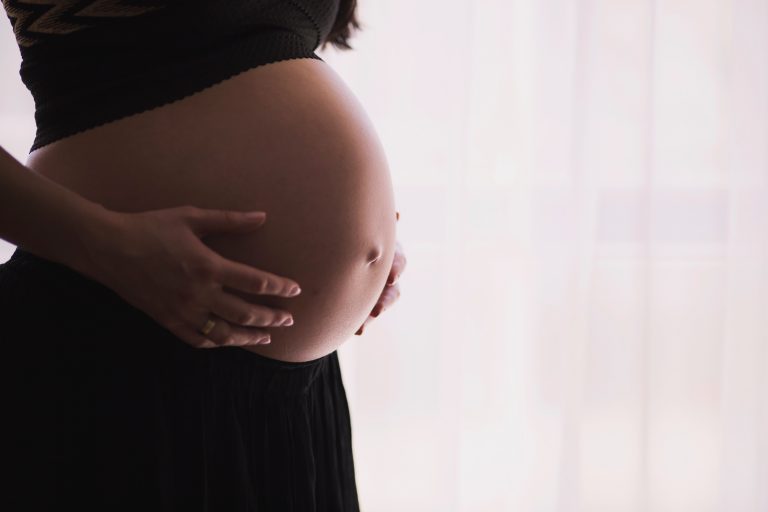 Come rilassarsi in gravidanza: consigli e tecniche per il benessere delle future mamme