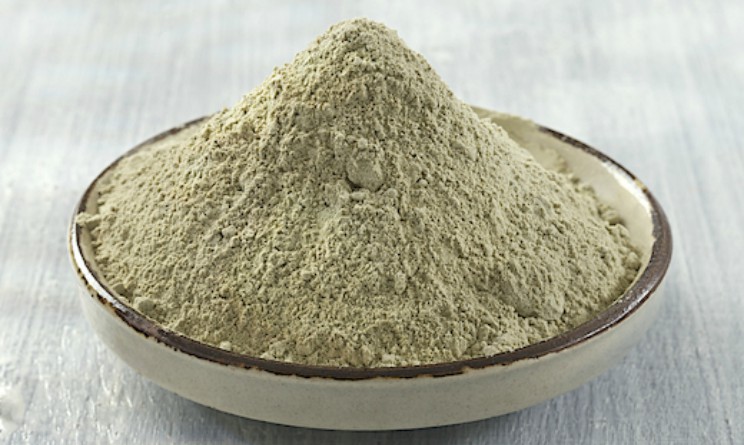 Bentonite benefici e proprieta per la pelle