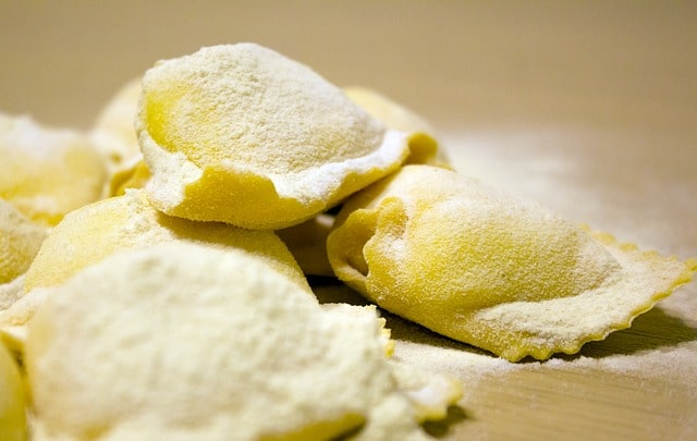 ravioli cozze patate capperi