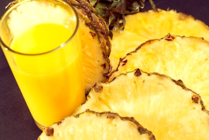 Succo di ananas proprietà e benefici