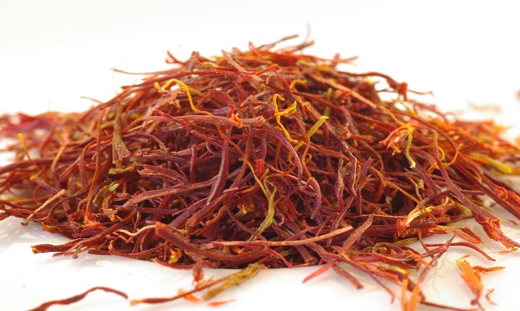 zafferano benefici, zafferano proprietà, zafferano, zafferano benefici salute, zafferano controindicazioni, effetti benefici zafferano,