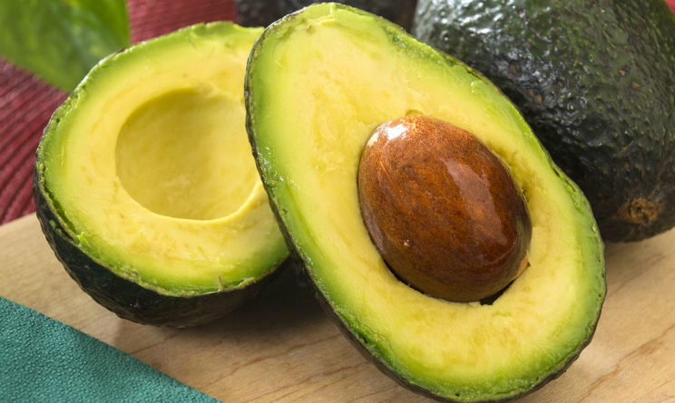 avocado frutto di bellezza