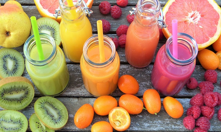 Dieta detox ricette: 5 centrifugati di frutta e verdura per tornare in forma