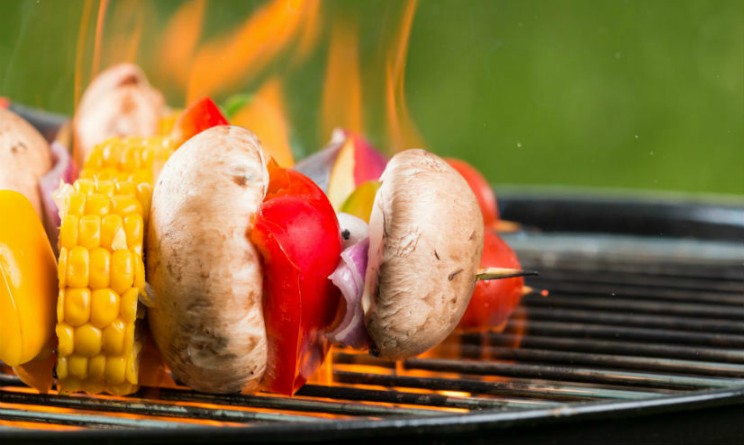 Barbveg com e fatto il barbecue vegetariano