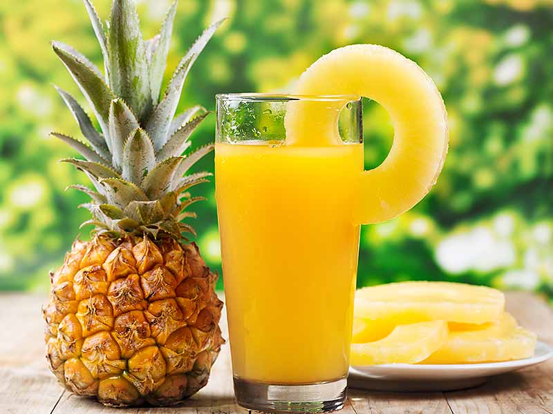 Succo d’ananas: Proprietà, ricetta e benefici