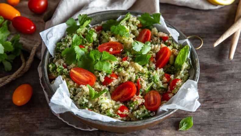 Bulgur: cos’è, proprietà e come si cucina (4 ricette)