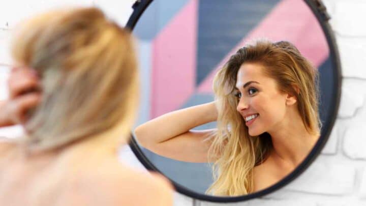 Impacchi per capelli fai da te: come nutrirli in modo naturale