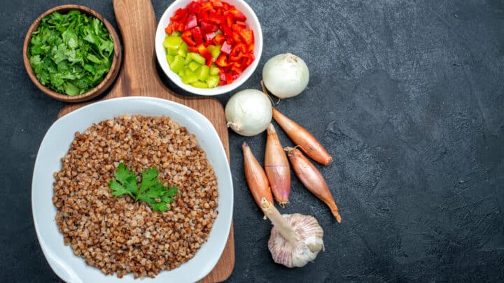 Come cucinare il grano saraceno: cottura e ricette facili